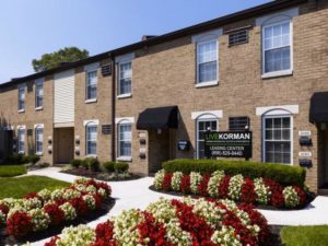Korman Residential - Willow Shores Leasing Center